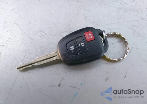 2017 Toyota Highlander Le z USA, uszkodzony, nr VIN 5TDZARFH8HS030071